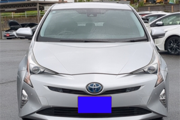 2016 TOYOTA Prius 18S