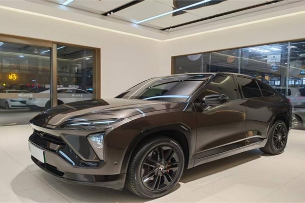 2020 NIO EC6