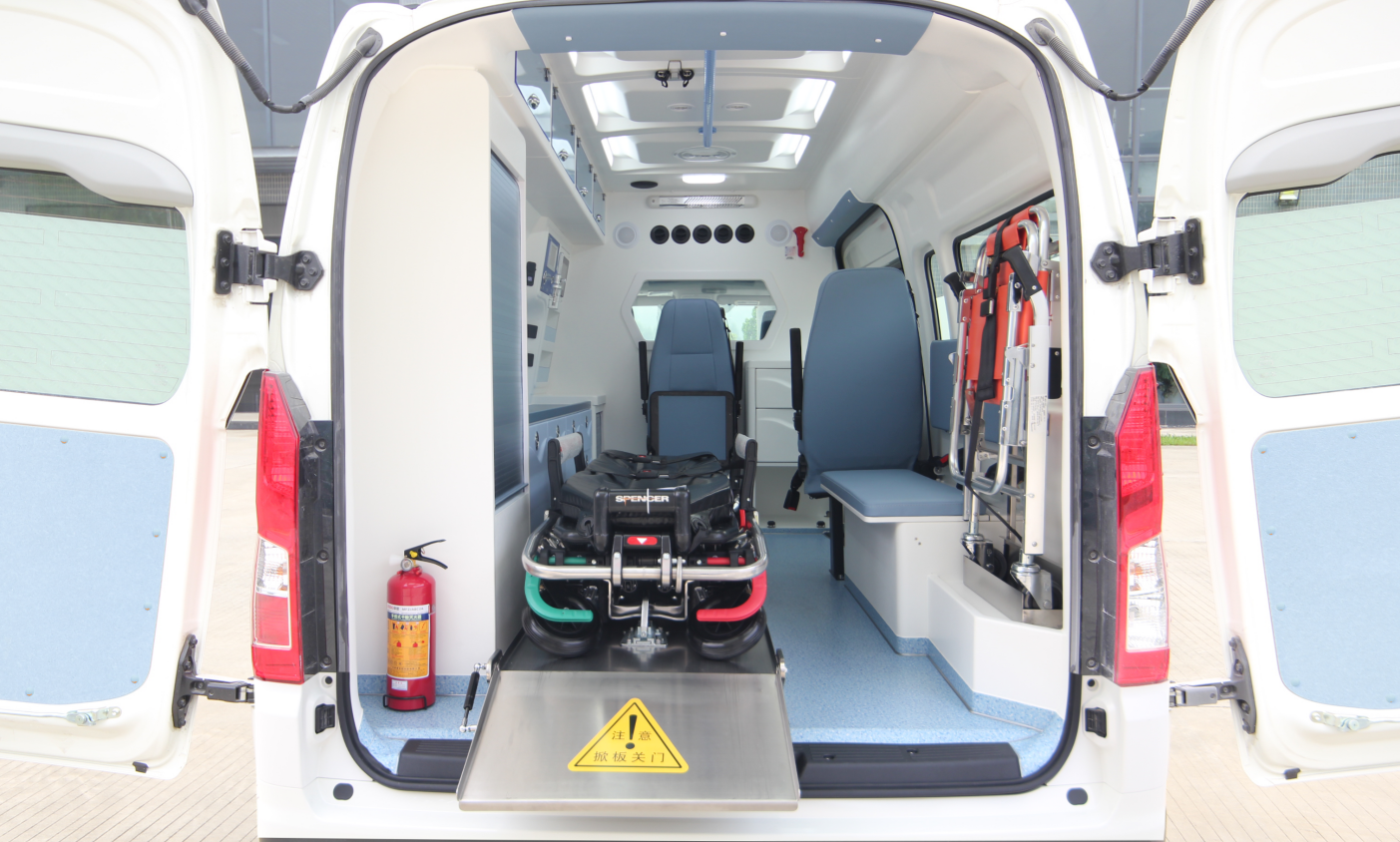 2025 TOYOTA Ambulance