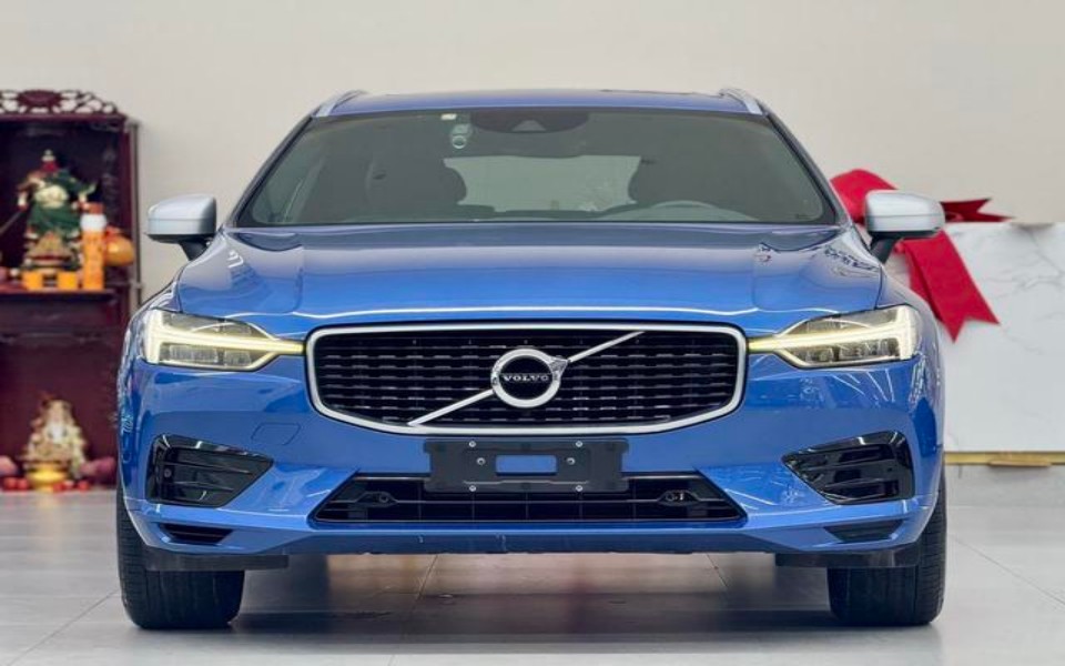 2019 VOLVO Volvo XC60