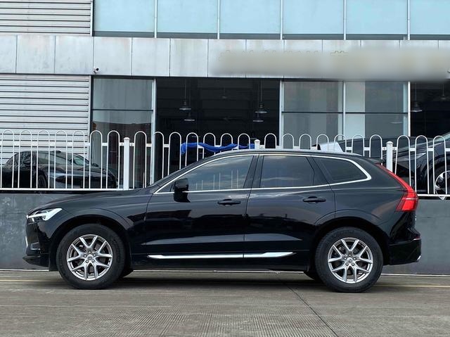 2020 VOLVO Volvo XC60