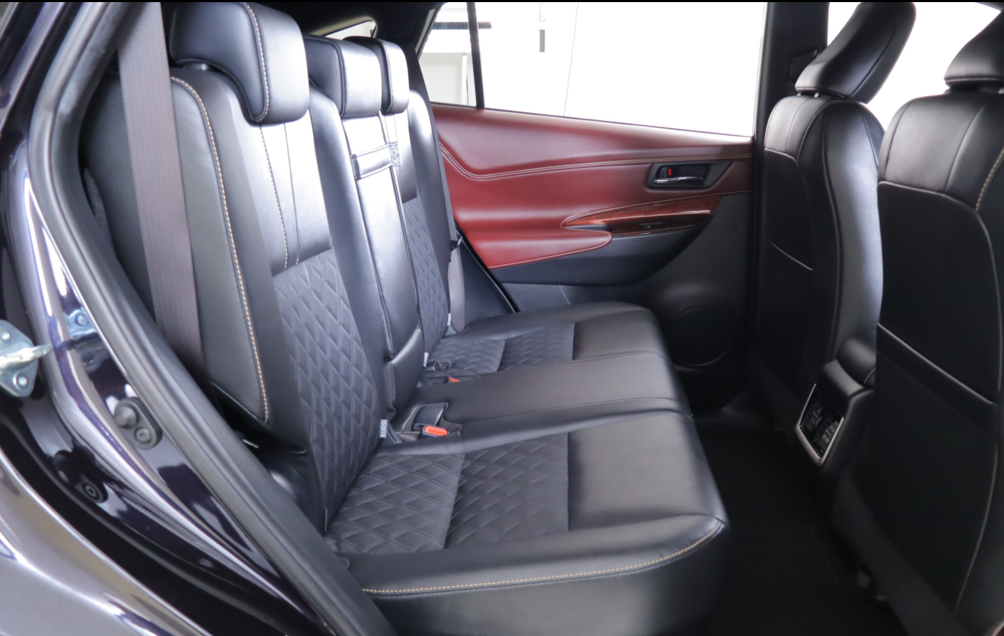 2017 TOYOTA Harrier