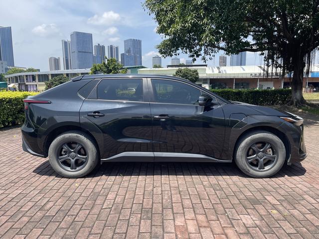 2023 TOYOTA 2WD Elite JOY Edition