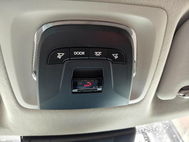 2024 TOYOTA COROLLA CROSS