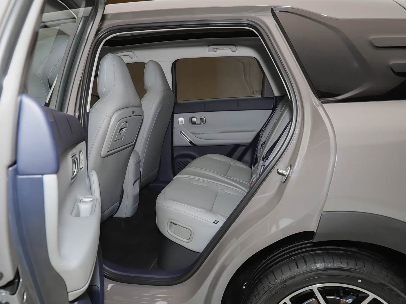 2026 LeapMotor A10