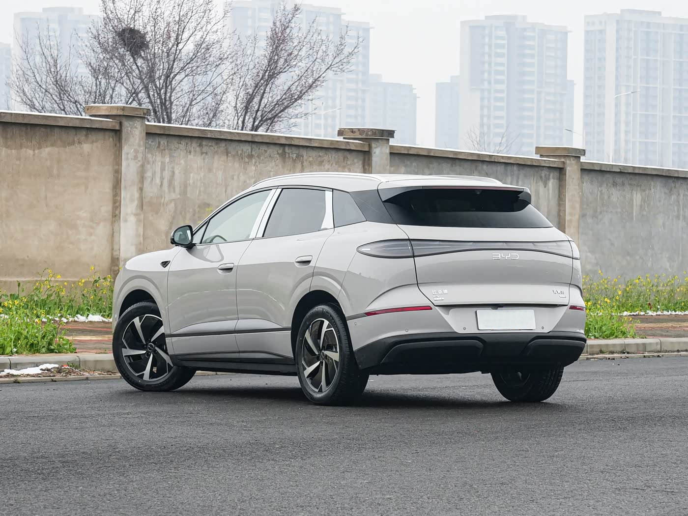 2026 BYD Sealion 06