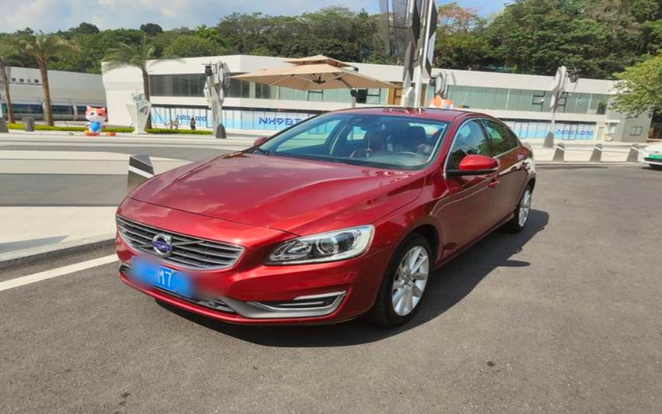 2016 VOLVO Volvo S60