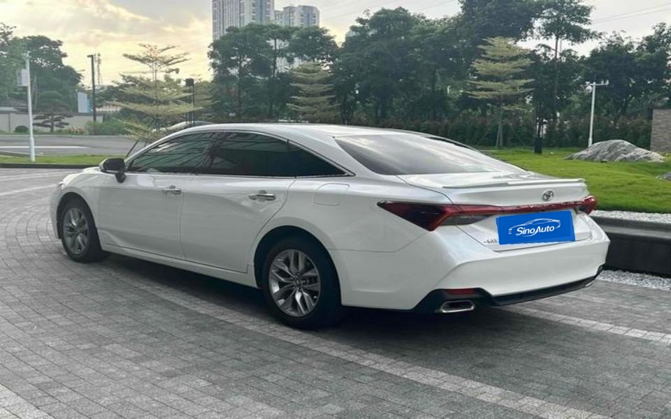 2019 TOYOTA Avalon
