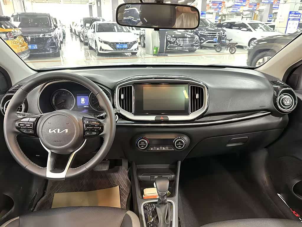 2021 KIA Stonic