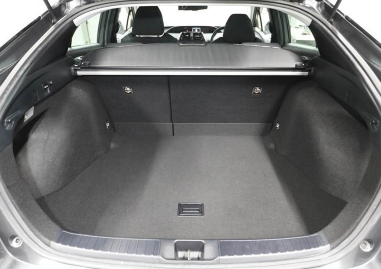 2021 TOYOTA Prius