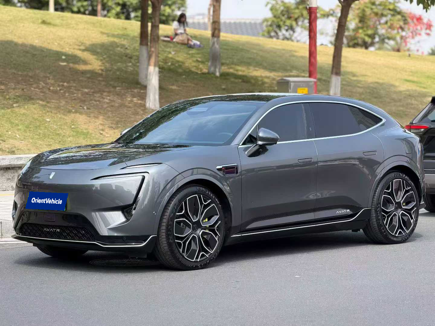 2024 Avatr 11