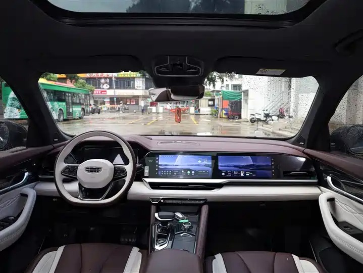 2023 GEELY Xing yue