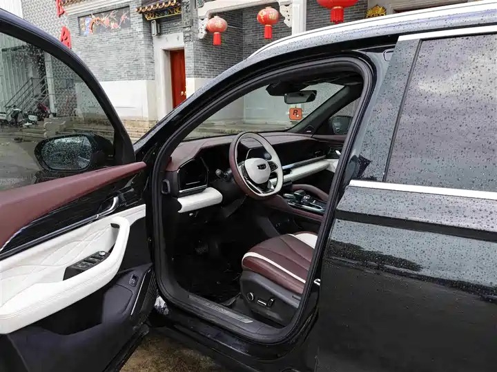 2023 GEELY Xing yue