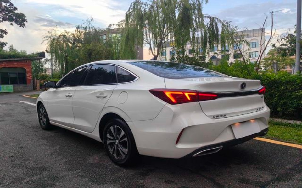 2020 CHANGAN Eado