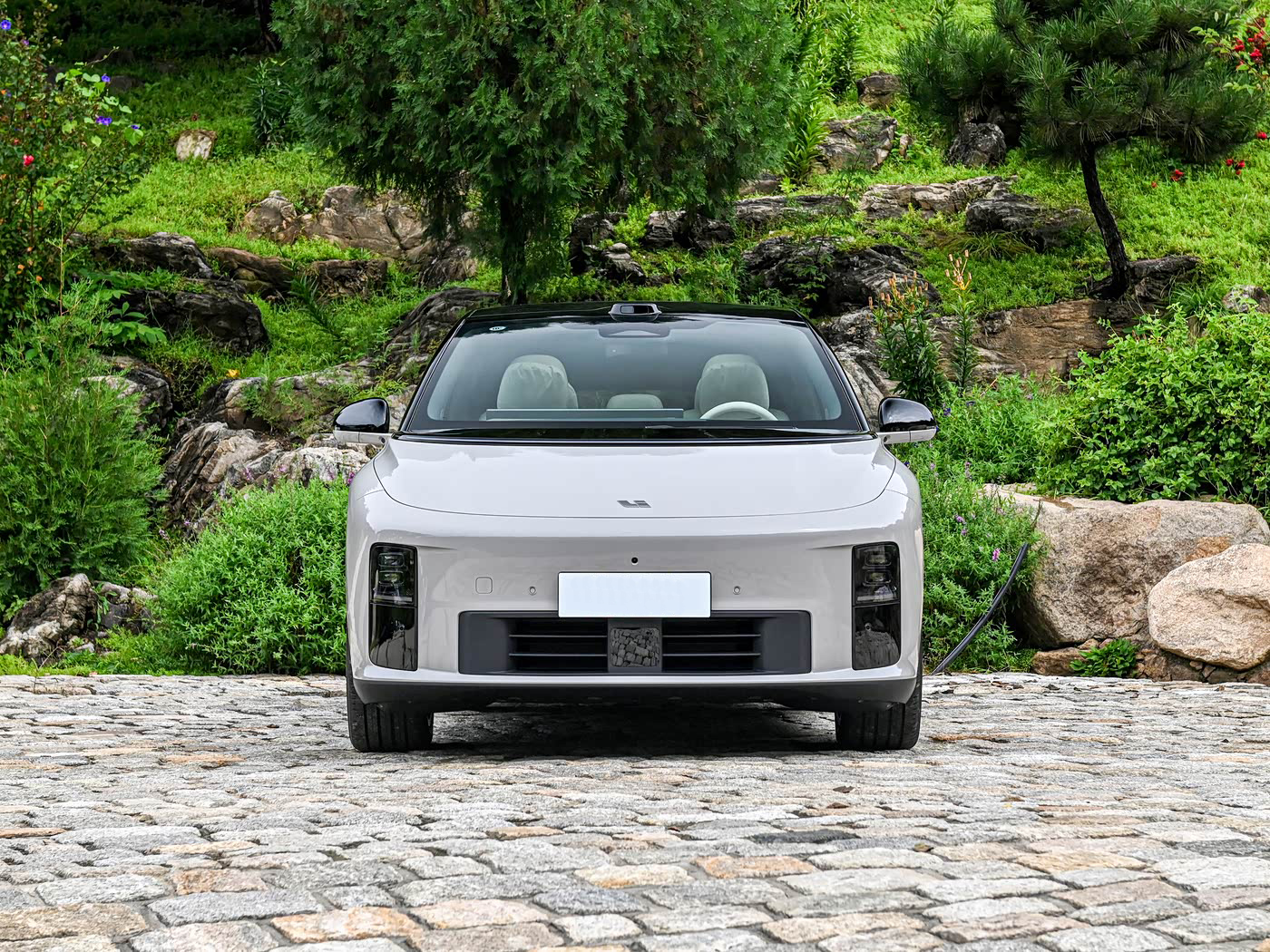 2025 Li Auto i6