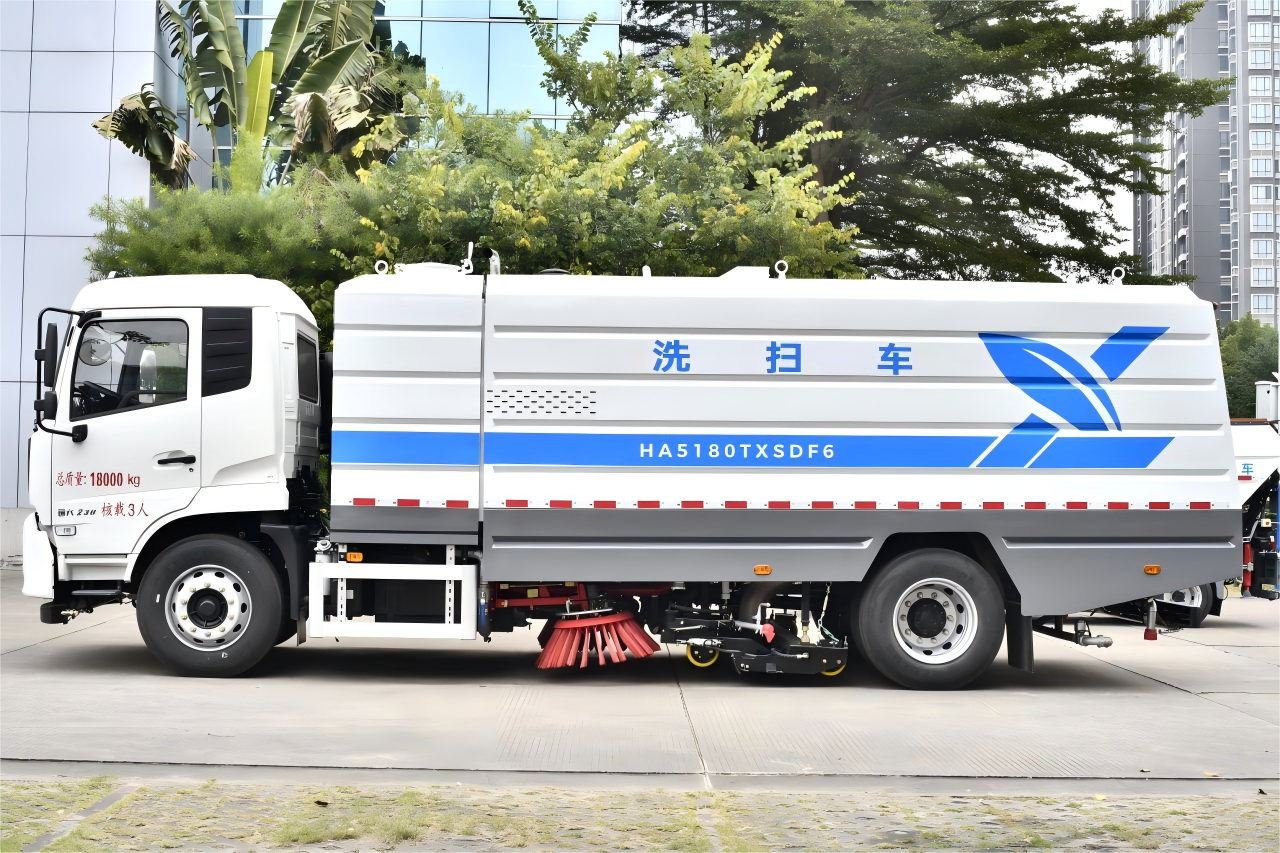 2025 Special Truck 18T HA5180TXSDF6 Sweeper Truck 4x2 227hp Diesel