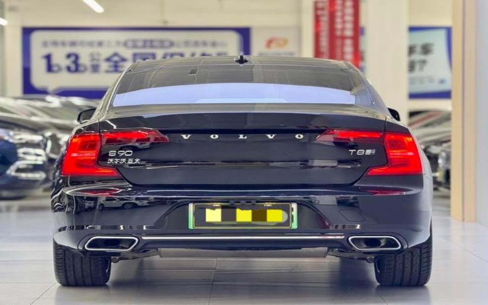 2019 VOLVO Volvo S90