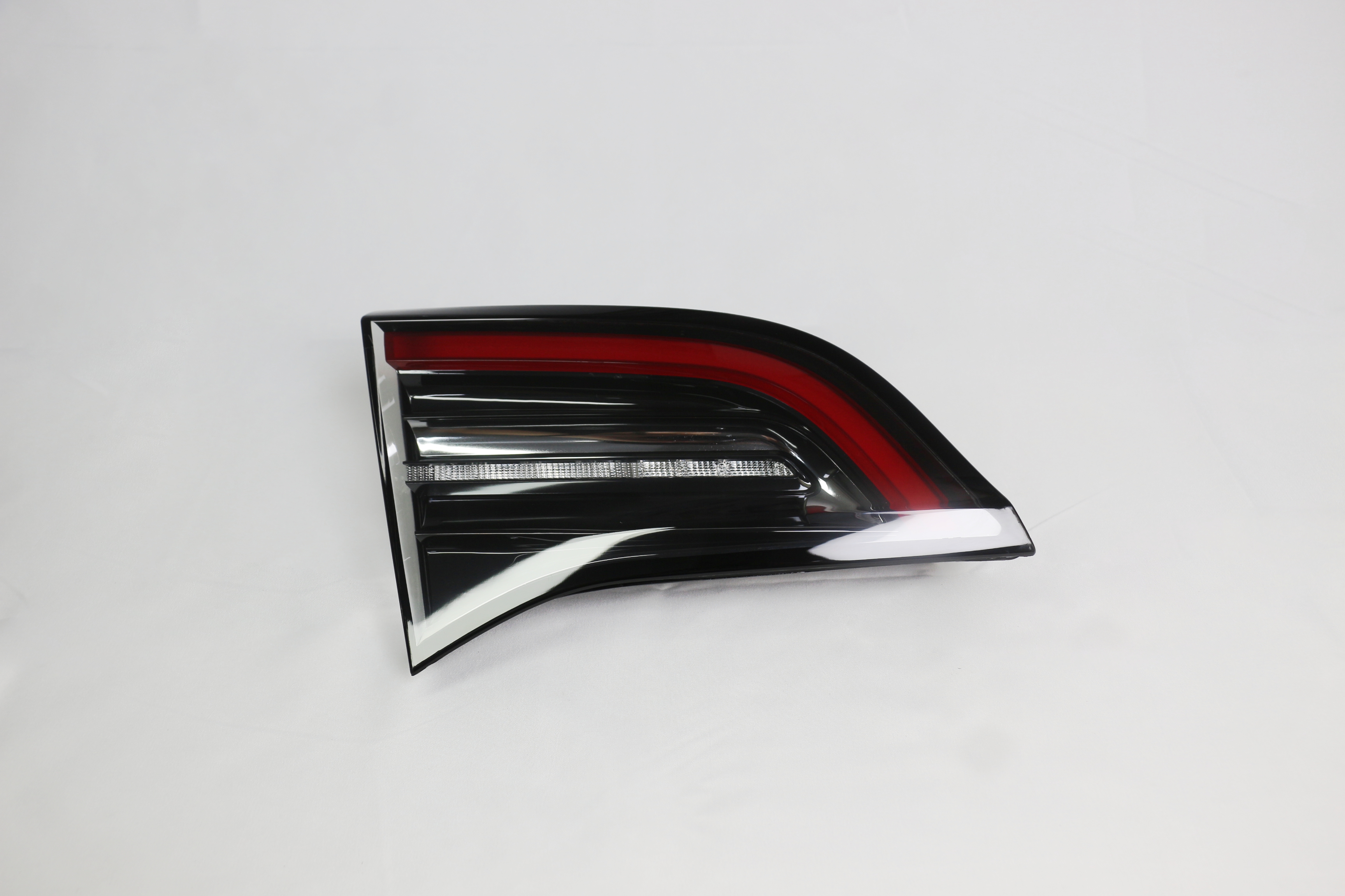 LED Inner Tail Lamp LH (1502088-00-B)