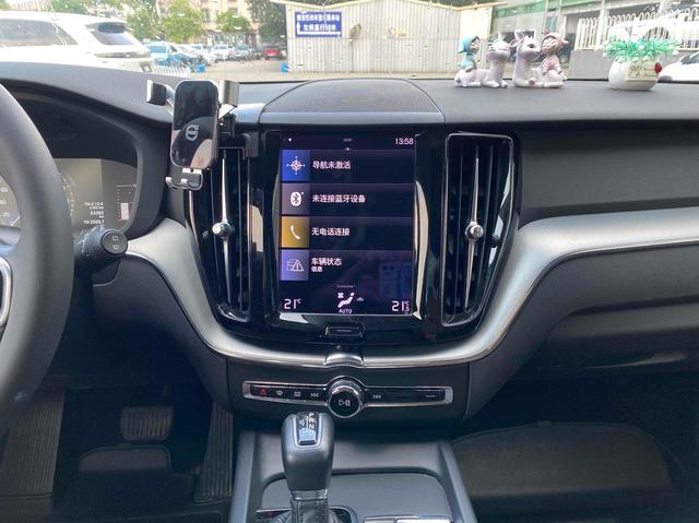 2020 VOLVO Volvo XC60