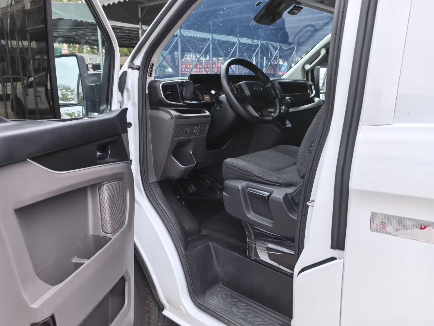 2023 FORD Transit