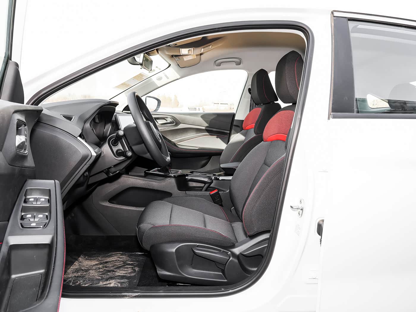 2025 MG MG5
