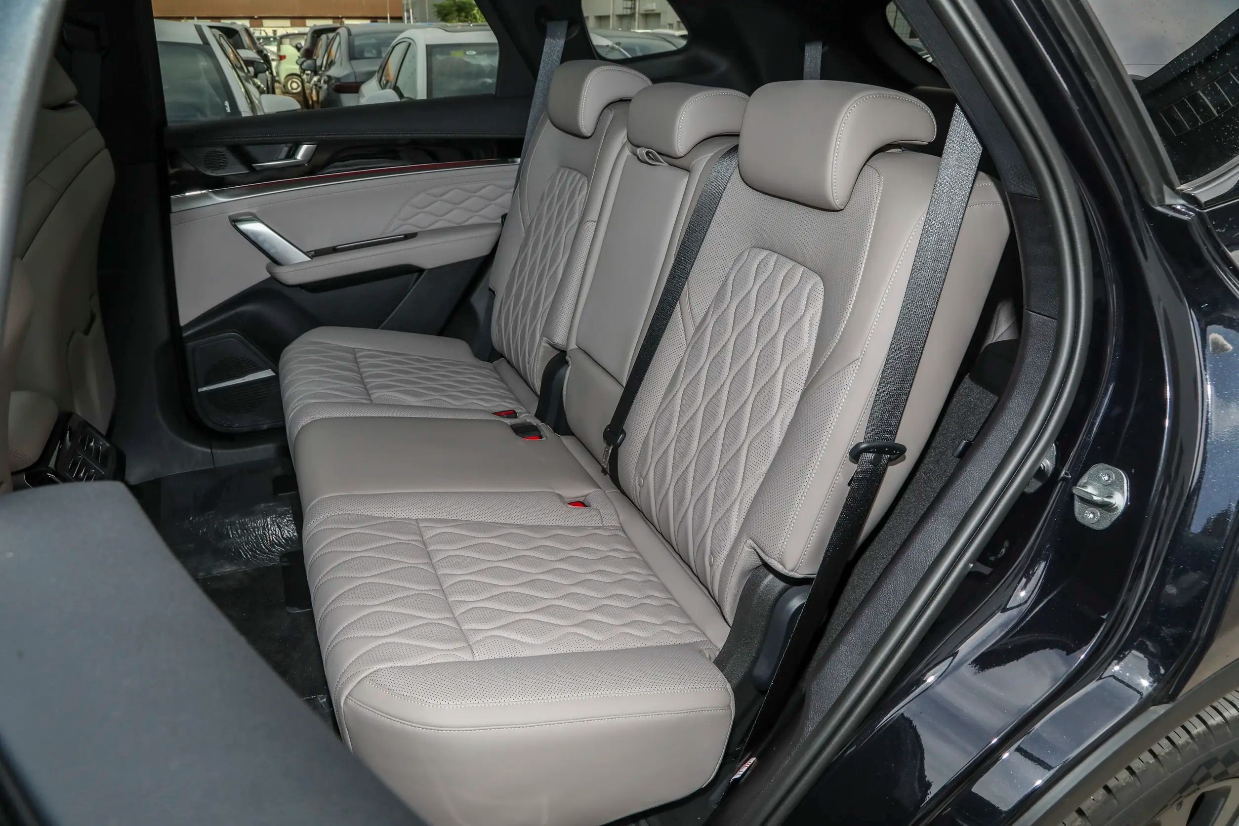 2025 BYD Tang DMi 175km