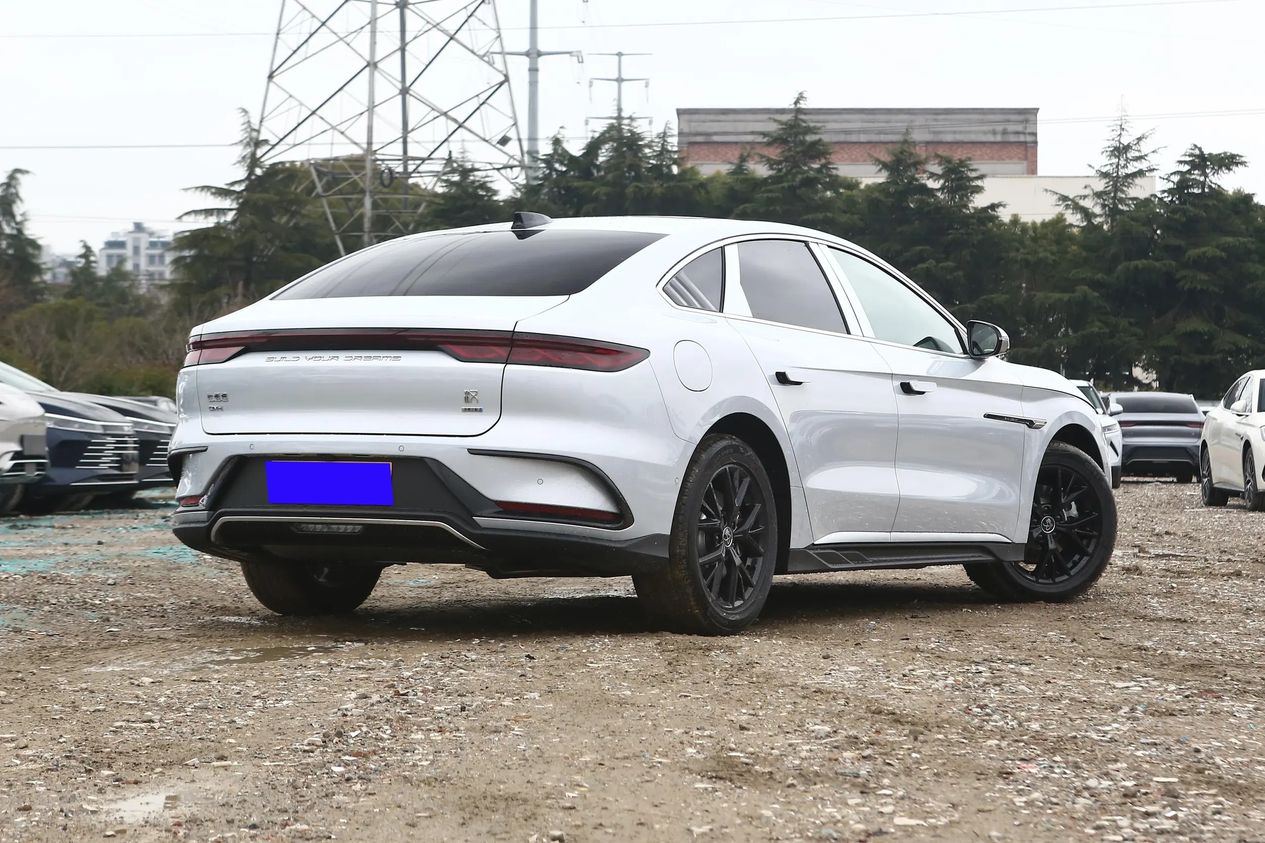 2025 BYD Han DM i