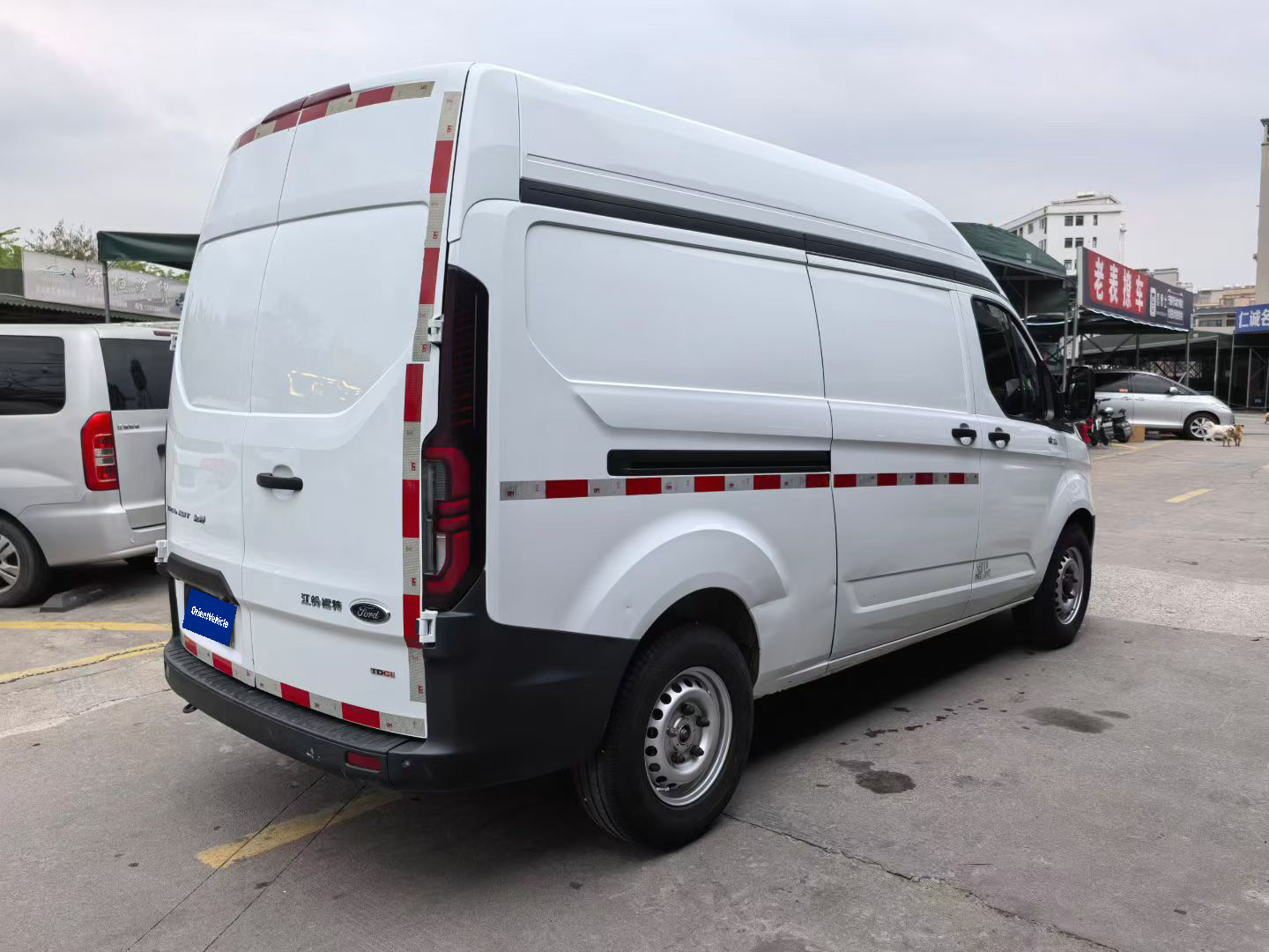 2023 FORD Transit