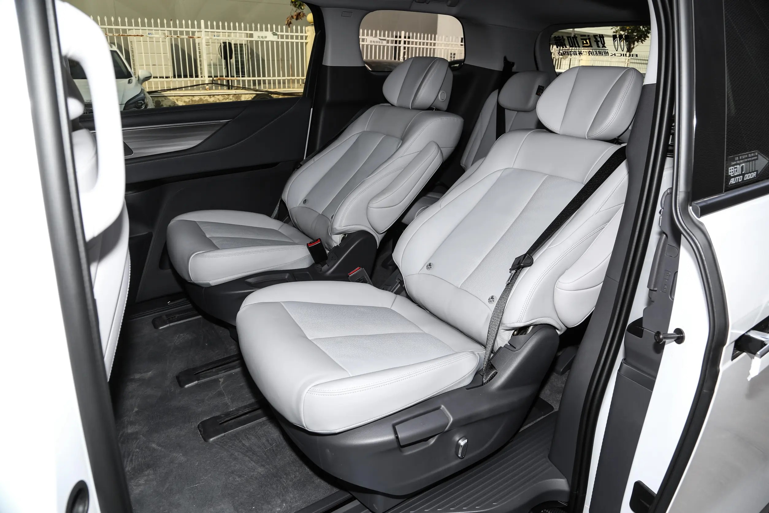 2025 BUICK GL8
