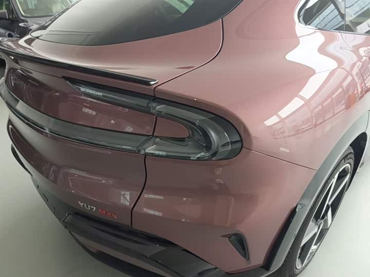 2025 Xiaomi YU7