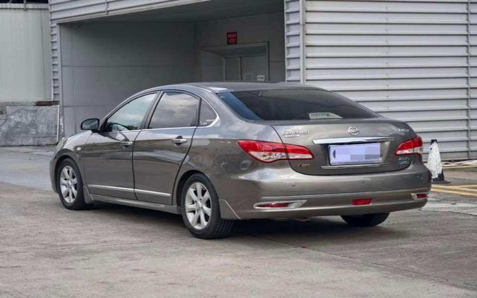 2009 NISSAN Sylphy