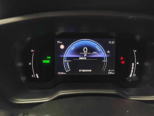 2024 TOYOTA COROLLA CROSS