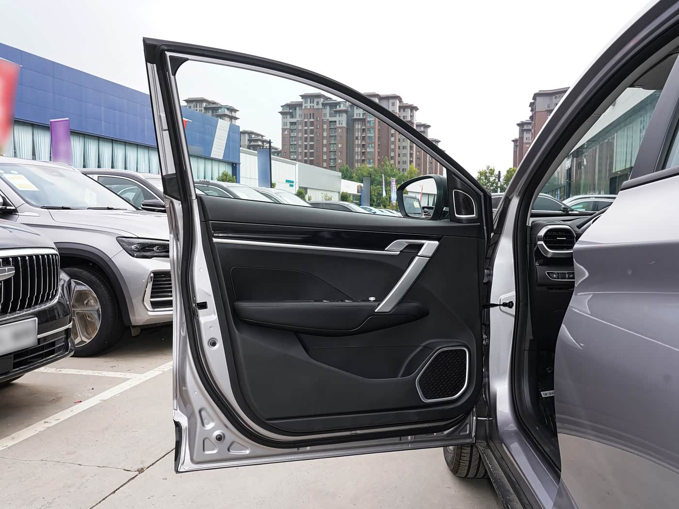 2025 GEELY Binyue