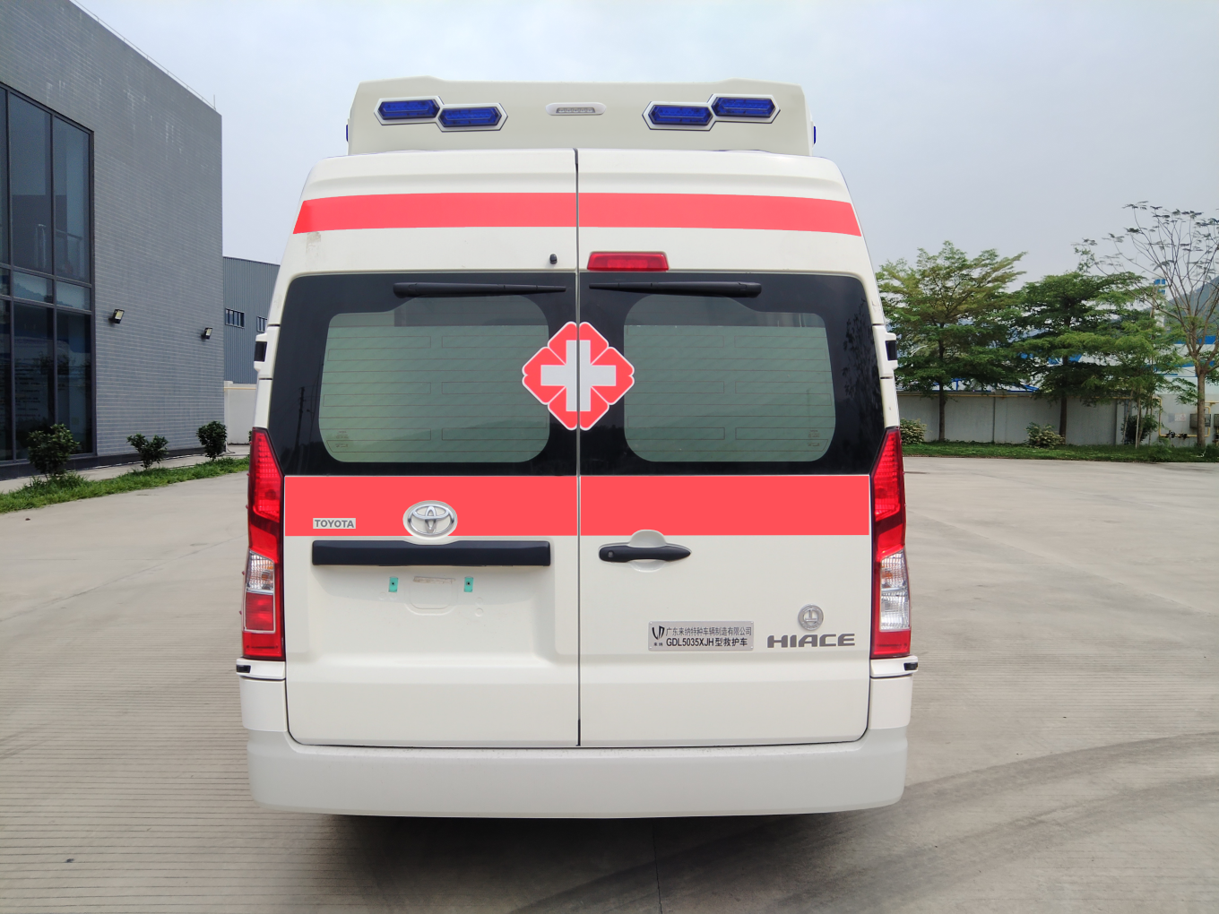 2025 TOYOTA Ambulance