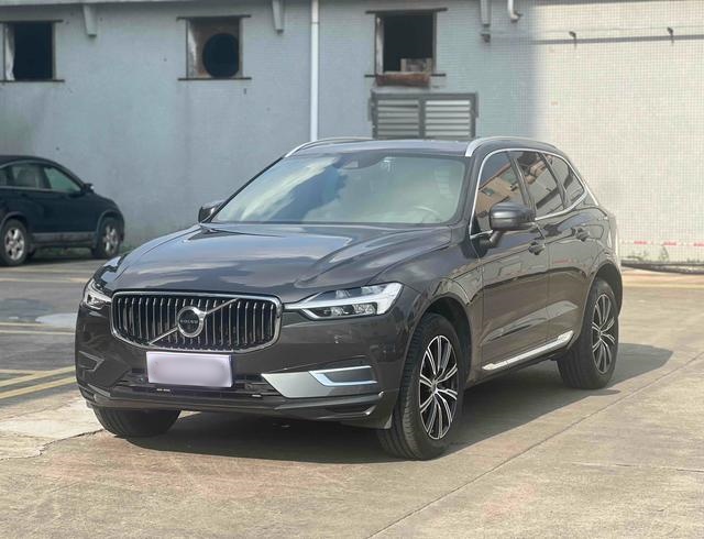 2020 VOLVO Volvo XC60