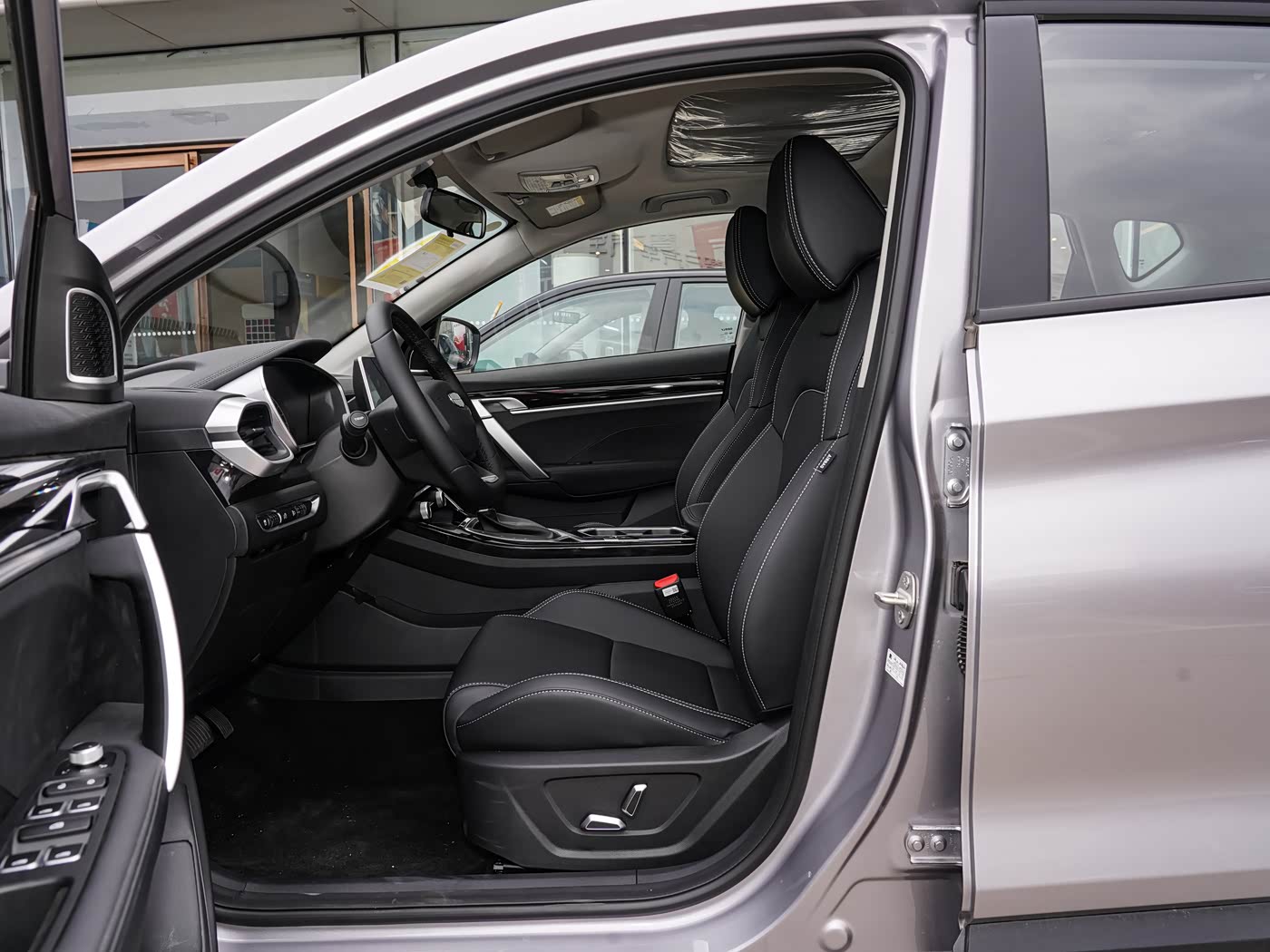 2025 GEELY Binyue