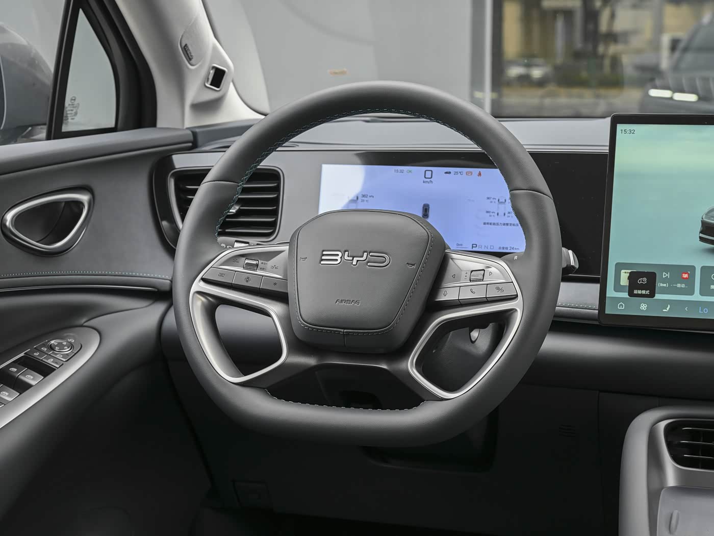 2026 BYD Sealion 06