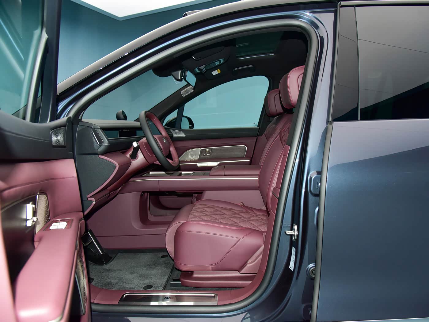 2026 NIO ES8