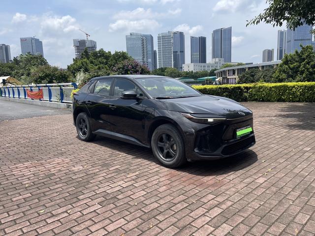 2023 TOYOTA 2WD Elite JOY Edition