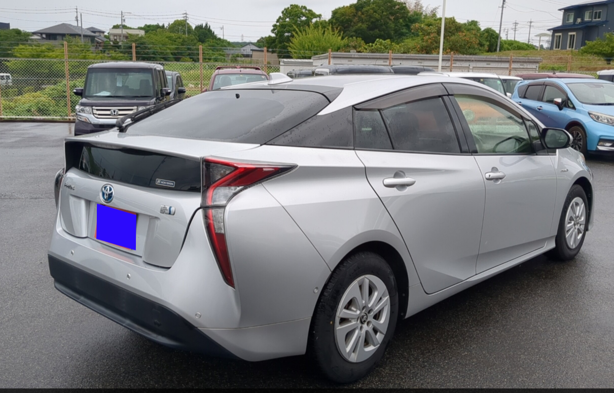 2016 TOYOTA Prius 18S