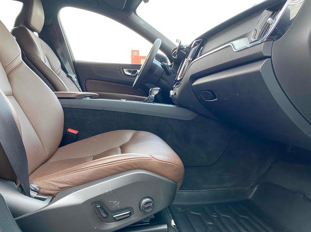 2020 VOLVO Volvo XC60