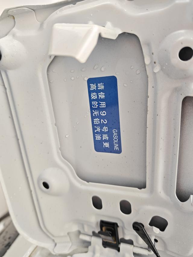 2024 TOYOTA COROLLA CROSS