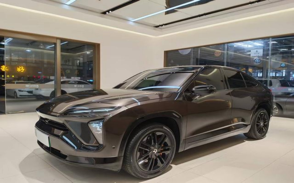 2020 NIO EC6
