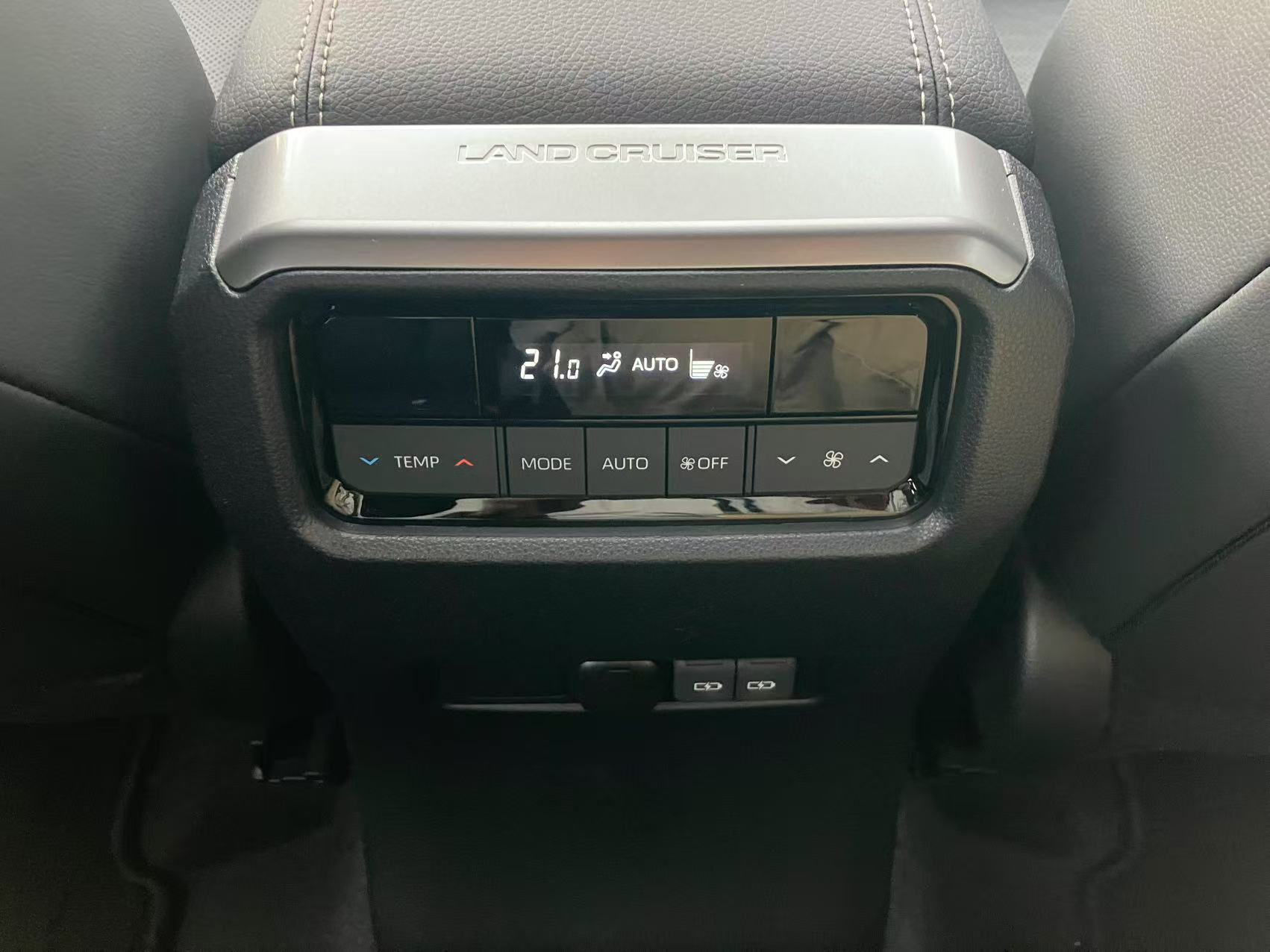 2024 TOYOTA Land Cruiser Prado TX