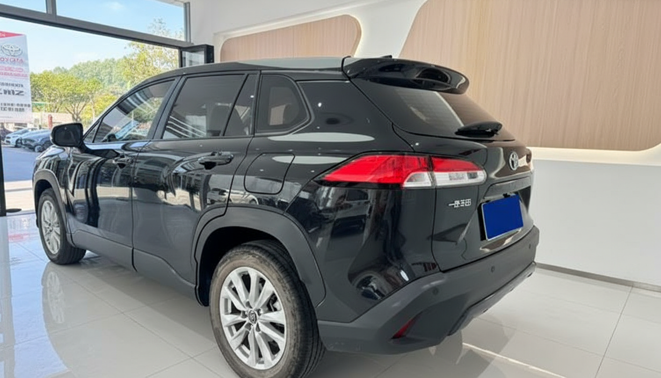 2024 TOYOTA COROLLA CROSS