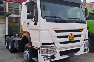 2022 HOWO 6x4 Tractor Head