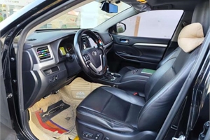 2015 TOYOTA Highlander