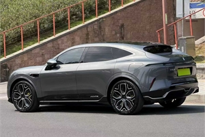 2024 Avatr 11