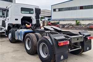 2022 HOWO 6x4 Tractor Head