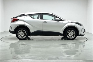 2023 TOYOTA C-HR